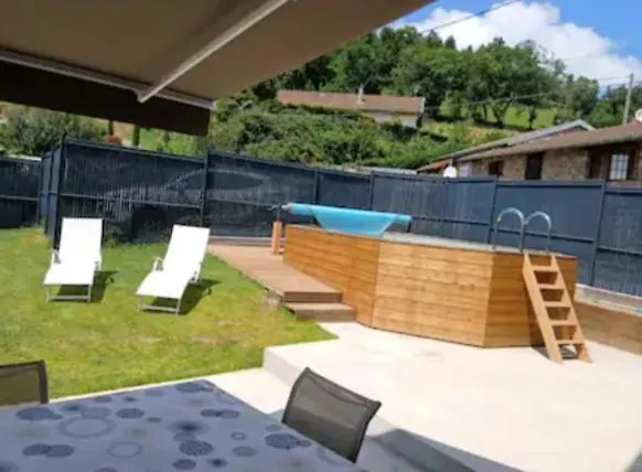 Le Nolan Villa